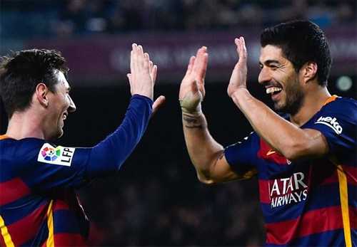 Messi và Suarez từng có nhiều pha phối hợp ăn ý mùa này. Ảnh: Reuters