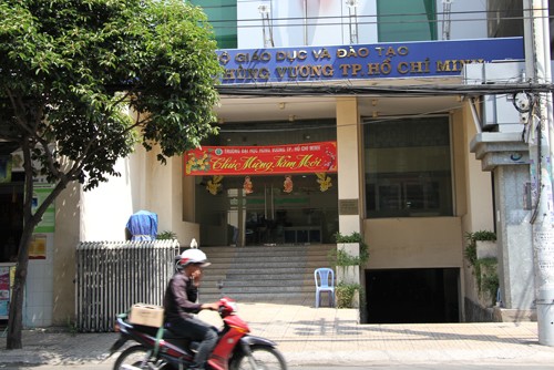 Trụ sở Đại học Hùng Vương TPHCM trên đường Nguyễn Trãi, quận 5, TP HCM. Ảnh: Mạnh Tùng