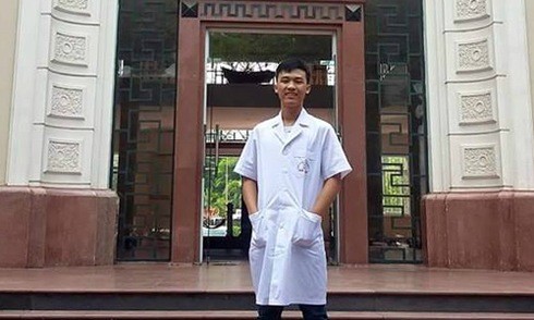 Thủ khoa Đại học Y Hà Nội năm 2015 Nguyễn Hoàng Hải. Ảnh: NVCC.