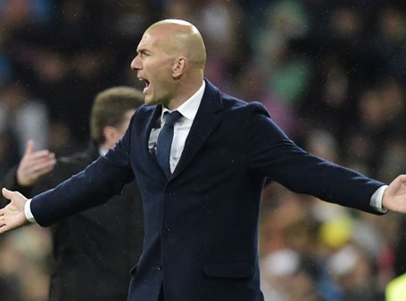 Zidane thừa nhận khó khăn khi phải đối đầu với Man City