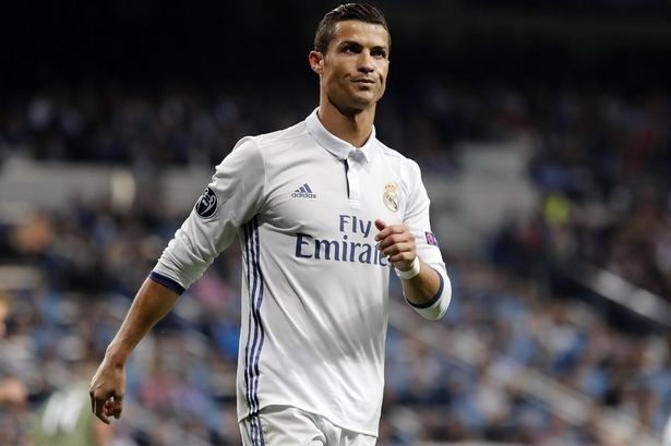 Nhiều cầu thủ Real Madrid không phục C.Ronaldo