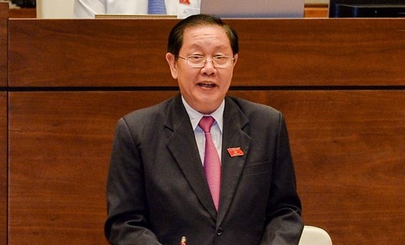 Bộ trưởng Lê Vĩnh Tân trả lời chất vấn 