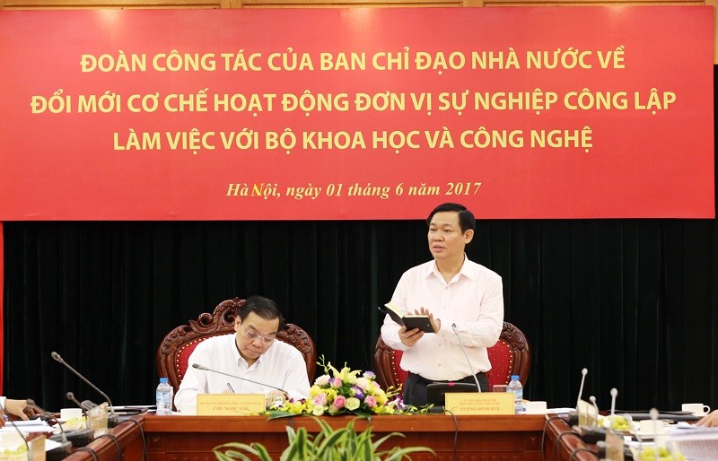 Phó Thủ tướng Vương Đình Huệ làm việc với Bộ KH&CN.