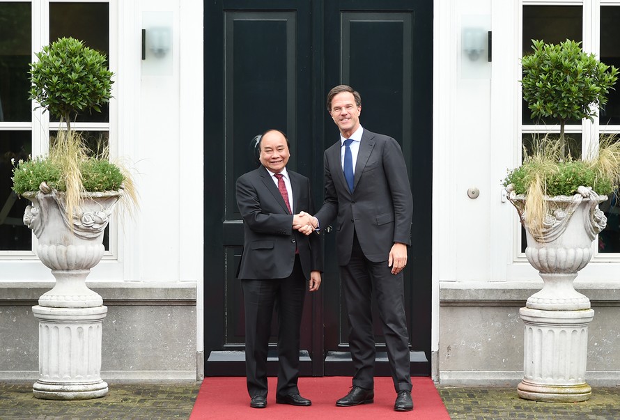 Thủ tướng Nguyễn Xuân Phúc và Thủ tướng Hà Lan Mark Rutte.