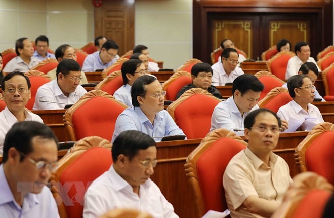 Các đại biểu tham dự Hội nghị Trung ương 7
