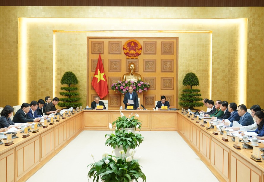 Thủ tướng Nguyễn Xuân Phúc phát biểu tại cuộc họp của Thường trực Chính phủ