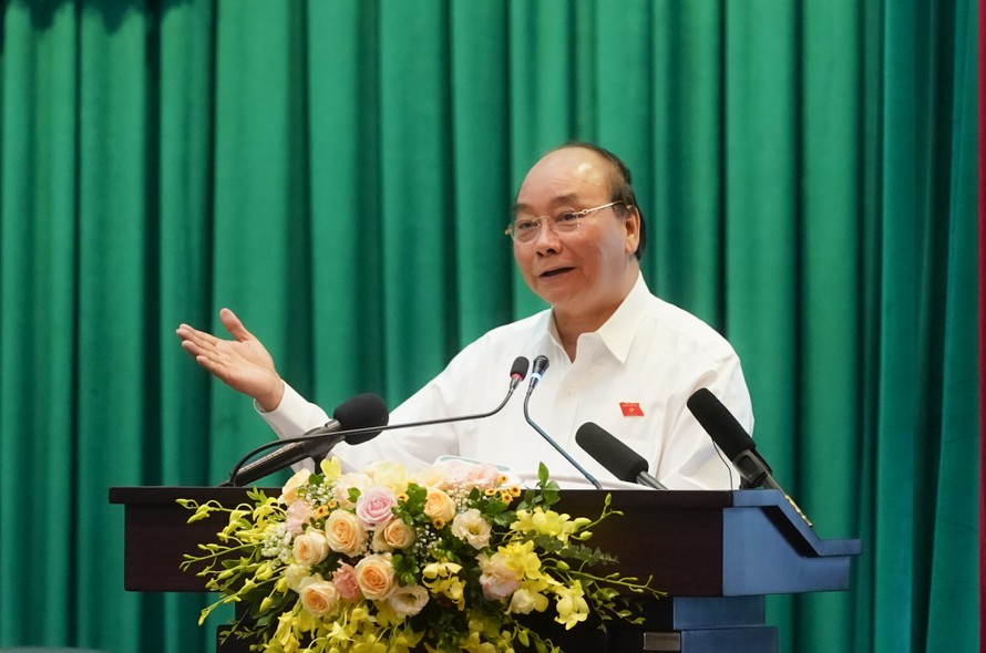 Thủ tướng Nguyễn Xuân Phúc tiếp xúc cử tri Hải Phong sau kỳ họp QH thứ 9.