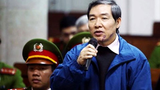 Ông Dương Chí Dũng tại phiên xử sơ thẩm
