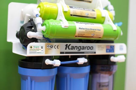 Máy lọc nước chính hãng của Kangaroo có tem chống giả dưới hình thức nhắn xin xác nhận qua SMS