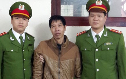 Hà "cọ" bị bắt giữ sau khi trốn sang Trung Quốc