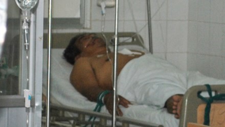 Hứa Ngọc Hiền khi đang cấp cứu tại Bệnh viện Đa khoa tỉnh Kiên Giang