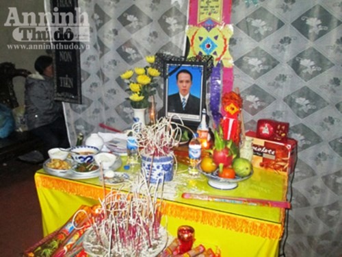 Gia đình tổ chức tang lễ cho anh Tuấn