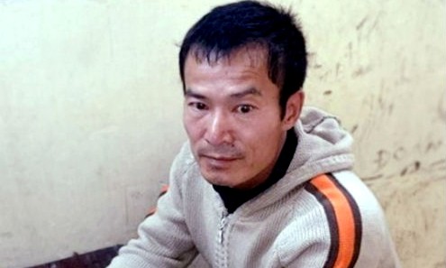 Nguyễn Quang Tuấn tại cơ quan công an