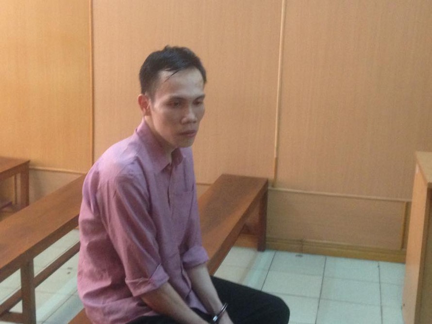 Bị cáo Nguyễn Hữu hậu tại phiên tòa sáng nay