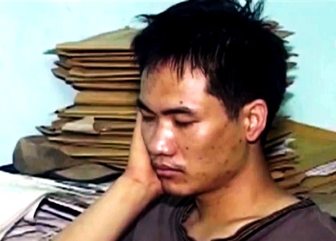 Nguyễn Tiền Lương bị cảnh sát bắt giữ. Ảnh: Công an cung cấp