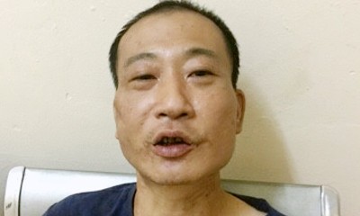 Bị đưa về trụ sở công an, Nguyễn Việt Phương vẫn còn biểu hiện phê ma túy