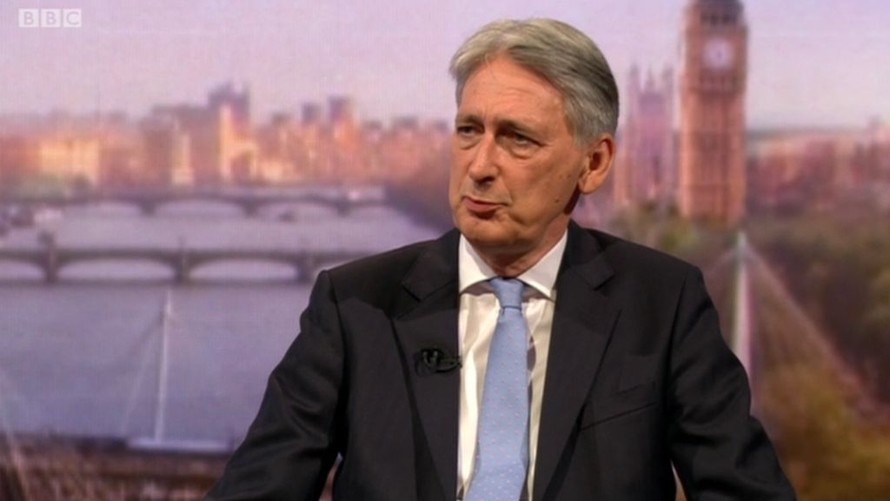 Bộ trưởng Tài chính Anh dọa từ chức nếu ông Johnson trở thành thủ tướng