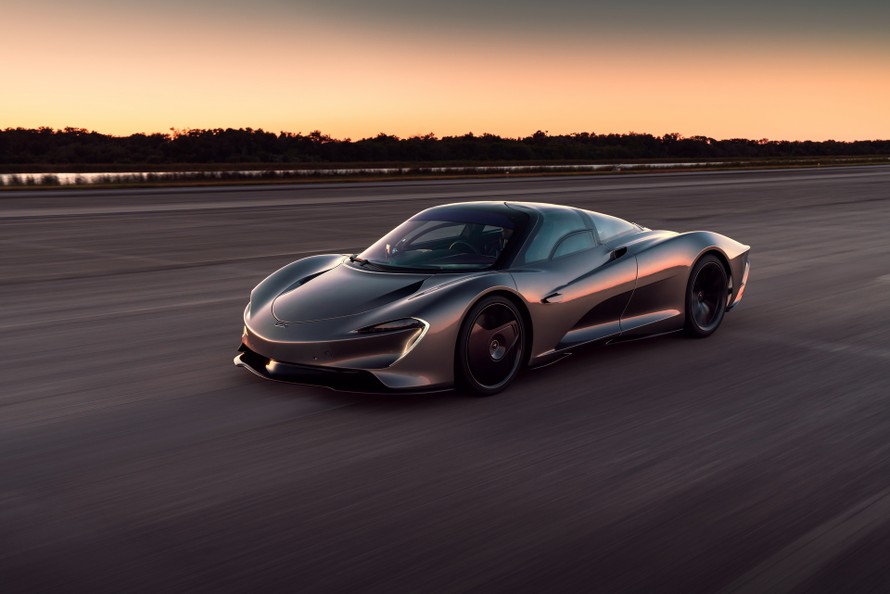 Siêu xe McLaren Speedtail sắp ra mắt có gì đặc biệt?