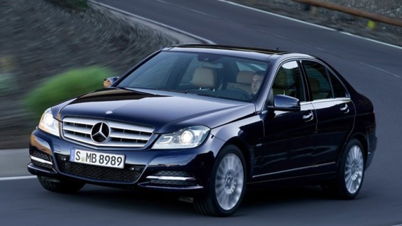 Mercedes-Benz triệu hồi C-Class và GLK-Class do lỗi túi khí Takata