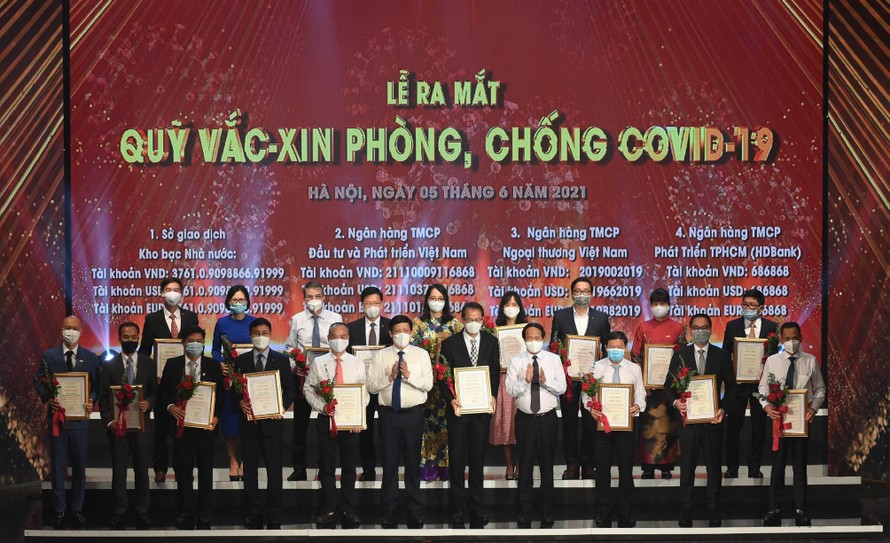Toyota Việt Nam chung tay cùng Quỹ Vắc-xin phòng Covid-19