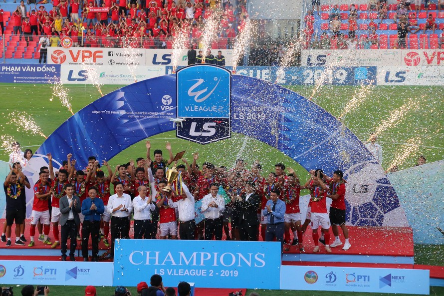 Hồng Lĩnh Hà Tĩnh vô địch Giải hạng nhất quốc gia 2019