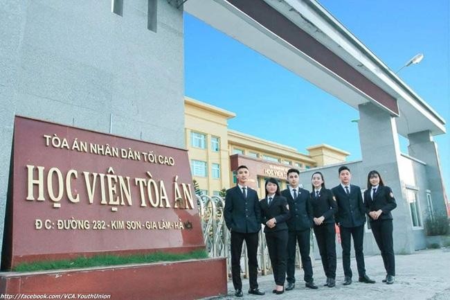 Học viện Tòa án không tuyển thí sinh nói ngọng, nói lắp