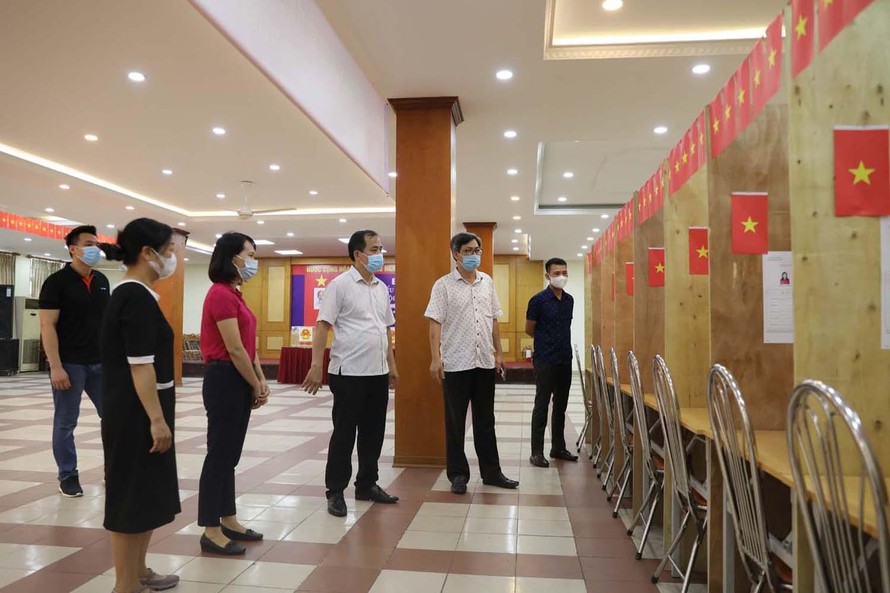 Khu vực bỏ phiếu trong KTX của ĐH Quốc gia Hà Nội. Ảnh VNU