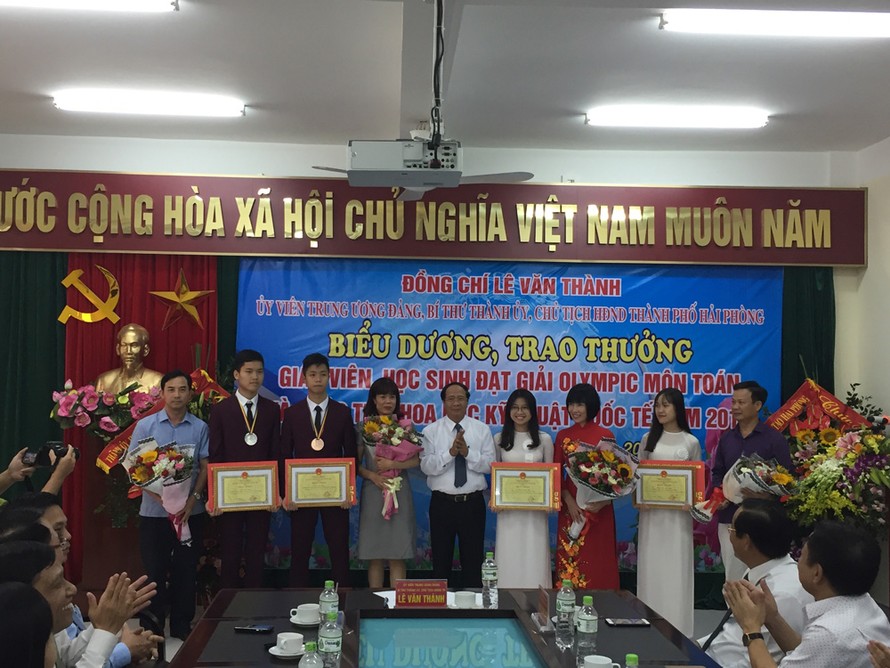 Hài Phòng tăng mức thưởng cho học sinh đoạt giải quốc gia, quốc tế