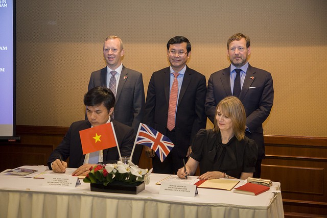 Lễ ký kết hợp tác giữa Bộ GD&ĐT Việt Nam và Hội đồng Anh tại Việt Nam