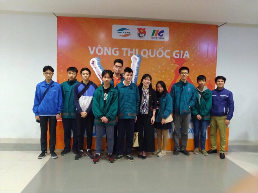 Đội học sinh trường THPT Nguyễn Tất Thành, Hà Nội là 1 trong 54 đội học sinh THPT vào vòng chung kết MOS World Championship - Viettel 2019