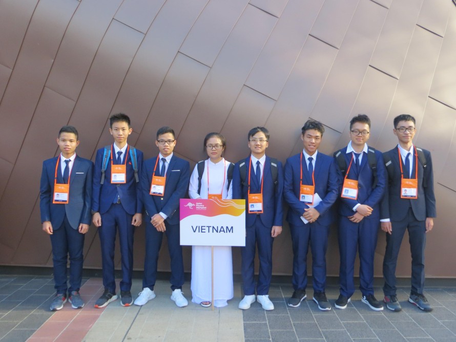 Đoàn học sinh Việt Nam giành 7 huy chương Olympic Vật lý Châu Á