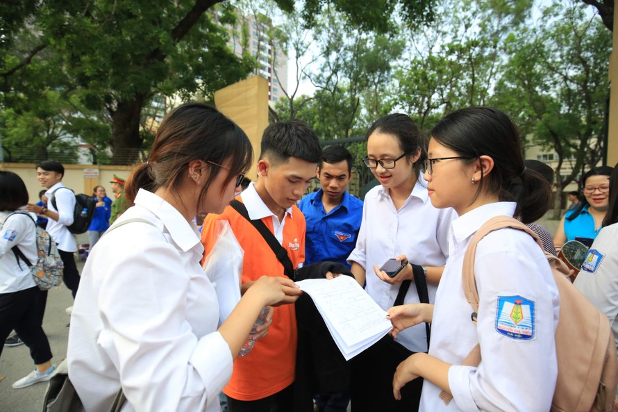 Đại học Thương Mại xét tuyển kết quả tốt nghiệp THPT ở ngưỡng điểm nào?