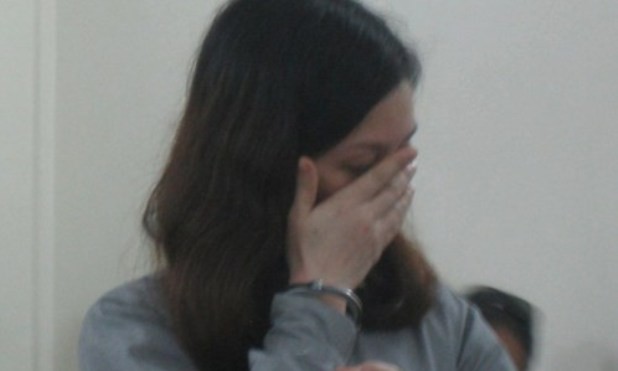 Phạm Thị Hà bật khóc tại phiên toà.