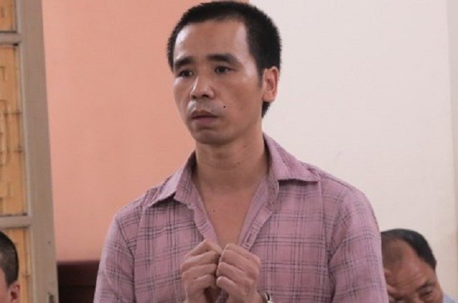 Bị cáo Nguyễn Như Hùng tại tòa.