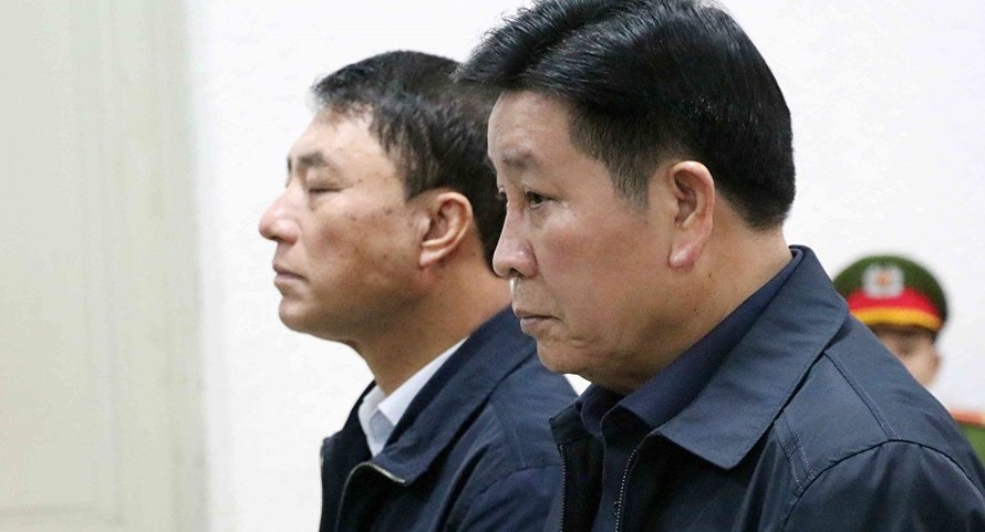 Hai nguyên thứ trưởng Bộ Công an Bùi Văn Thành và Trần Việt Tân.