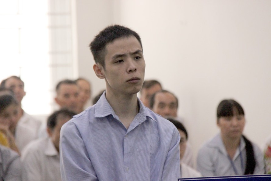 Bị cáo Phạm Văn Viên tại tòa.