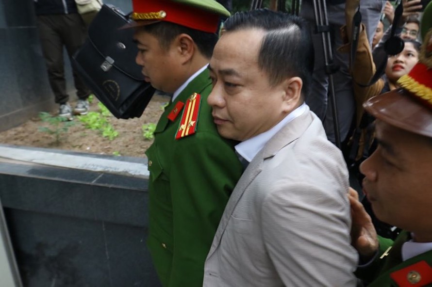 Bị cáo Phan Văn Anh Vũ đã đề nghị không được gọi mình là Vũ "nhôm".