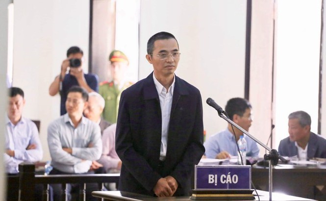 Bị cáo Đặng Anh Tuấn tại tòa án tỉnh Phú Thọ trong năm 2019.