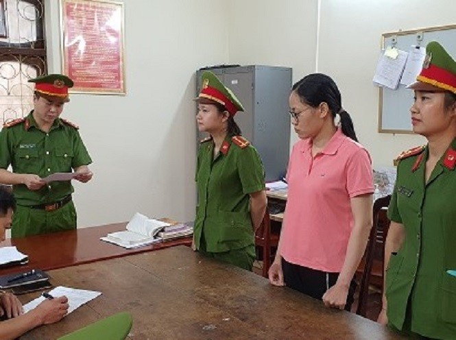 Công an khởi tố bị can với Nguyễn Thị Hồng Trang.