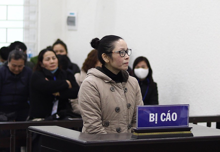 Bị cáo Nguyễn Thị Lan tại tòa.
