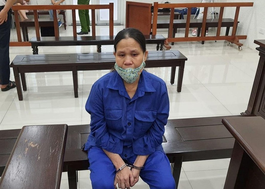 Bị cáo Nguyễn Thị Xuyến tại tòa.