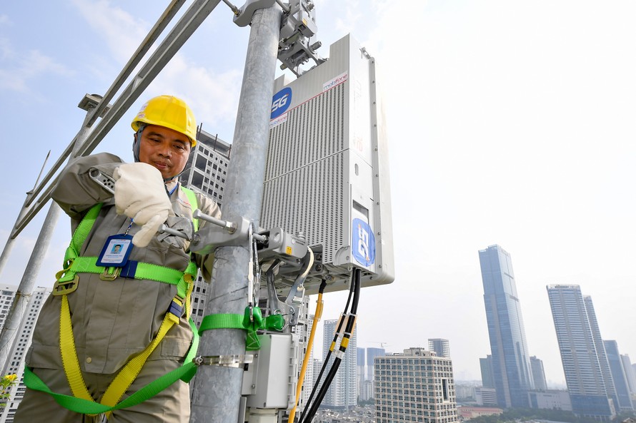 MobiFone đã lắp đặt các trạm phát sóng 5G tại 4 địa phương là Hà Nội, Hải Phòng, Đà Nẵng và TPHCM.