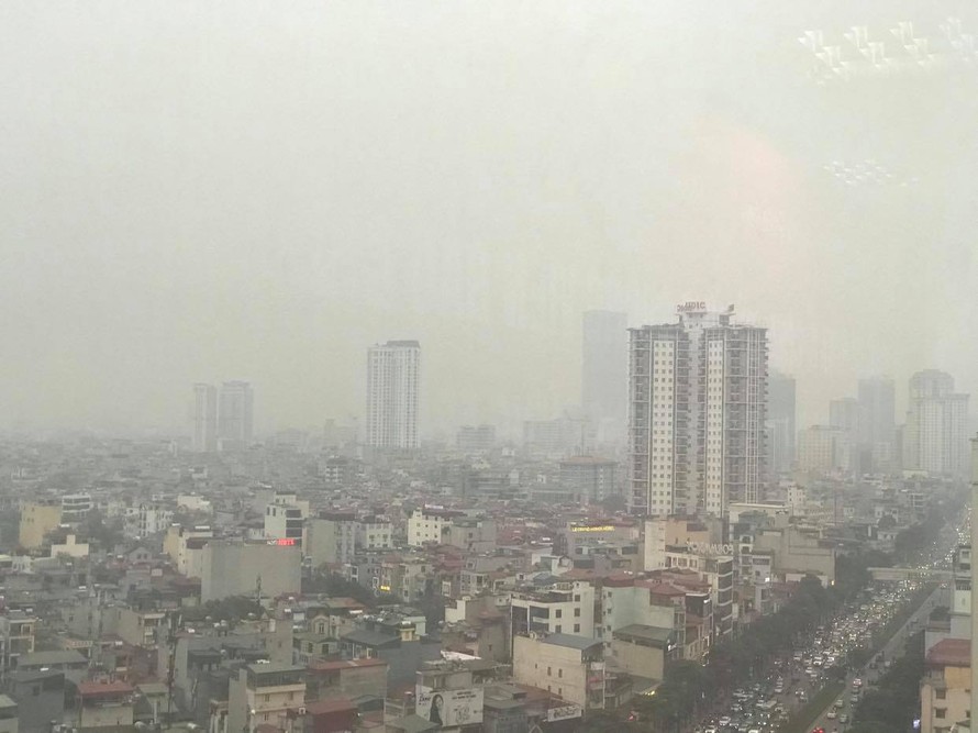 Hà Nội lại bước vào đợt ô nhiễm không khí mới, dự báo kéo dài.