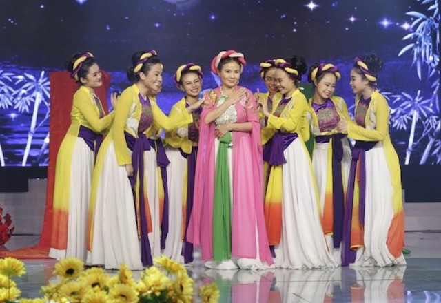 Trên 150 nghệ sỹ và 20 Quán quân tham gia 'Hương Xuân HTV'