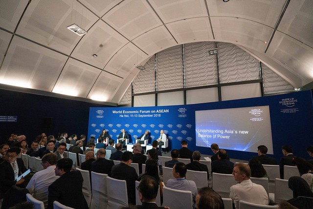 Các đại biểu tham dự WEF 2018