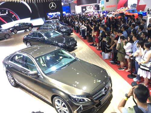 Triển lãm ô tô là dịp được Mercedes-Benz Việt Nam đặt mục tiêu bán hàng rất lớn