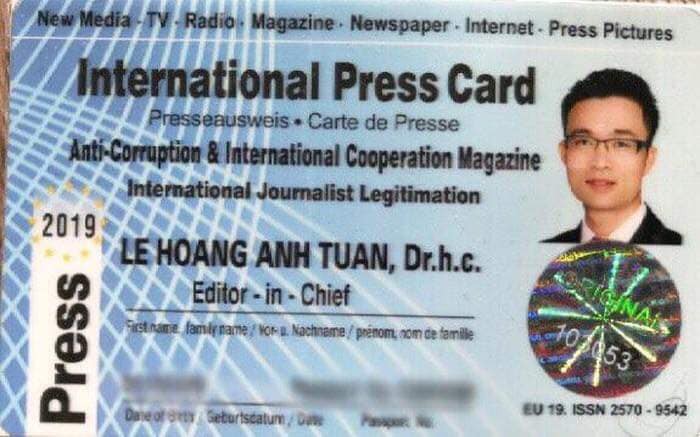 Thẻ "Nhà báo quốc tế" của ông Lê Hoàng Anh Tuấn