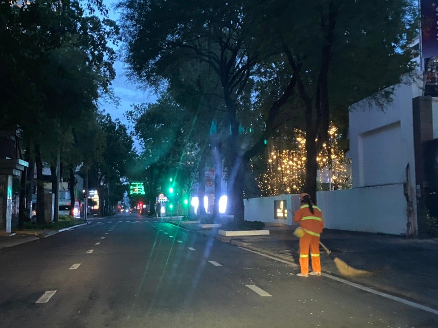 Thành phố Phan Thiết cấm người dân ra đường sau 18h 