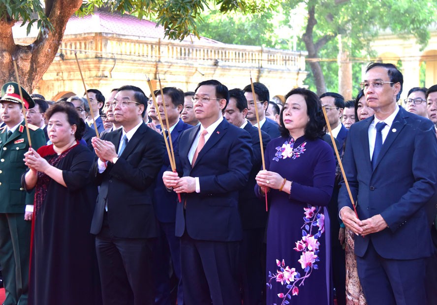 Lãnh đạo Hà Nội dâng hương tưởng nhớ liệt tổ, liệt tông, Chủ tịch Hồ Chí Minh