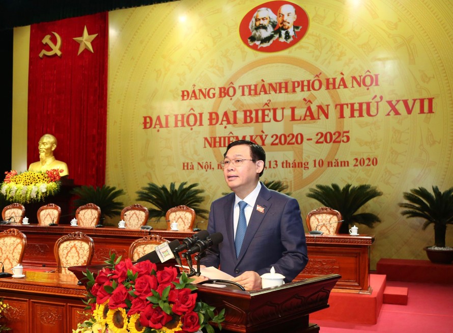 Bí thư Thành ủy Hà Nội Vương Đình Huệ phát biểu khai mạc phiên trù bị Đại hội Đảng bộ thành phố Hà Nội lần thứ XVII